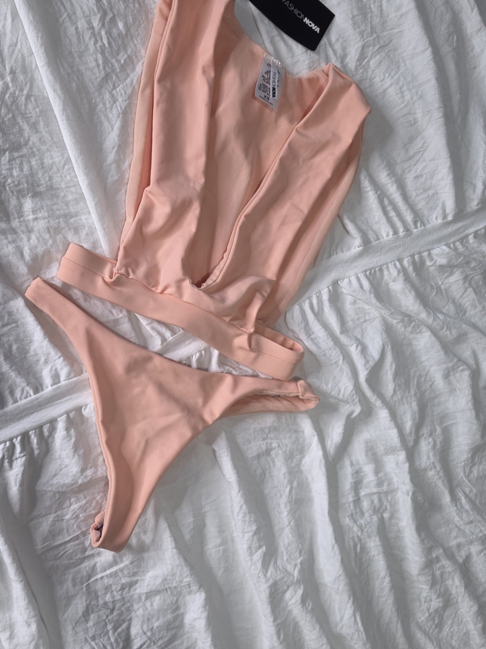 Fashion Nova XXS Peachy Pink V Plunge Reversible Bikini Top w Thong Bottoms NWT